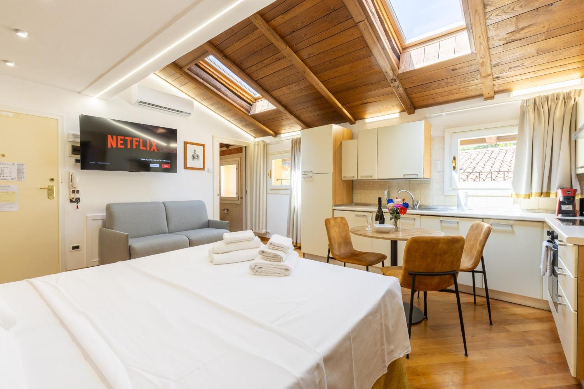 Frassinago Deluxe Suites-Bolognarooms 外观 照片