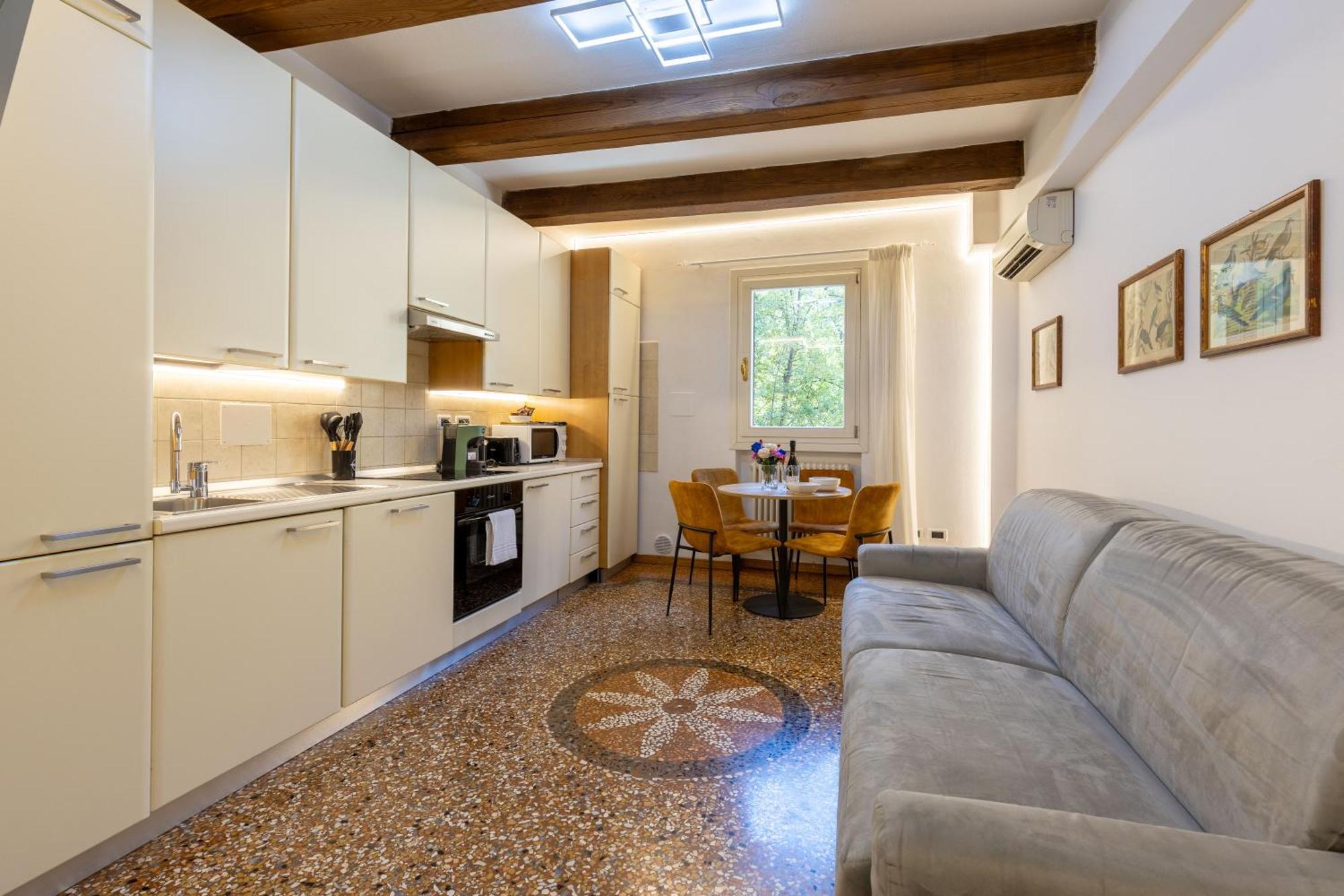 Frassinago Deluxe Suites-Bolognarooms 外观 照片