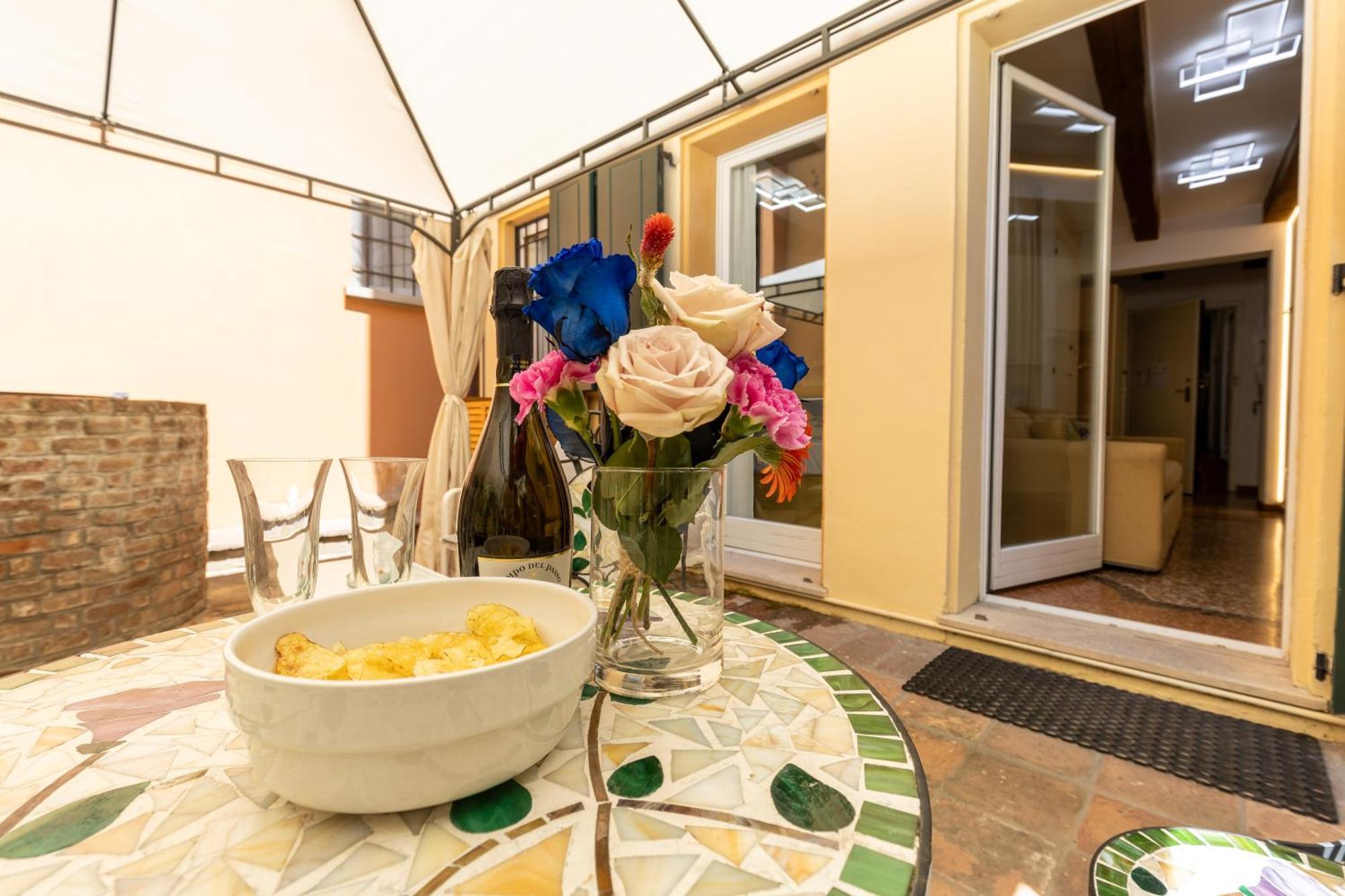 Frassinago Deluxe Suites-Bolognarooms 外观 照片